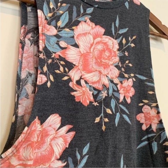 Billabong Tank Top Floral Yoga open back sz S - Picture 6 of 6